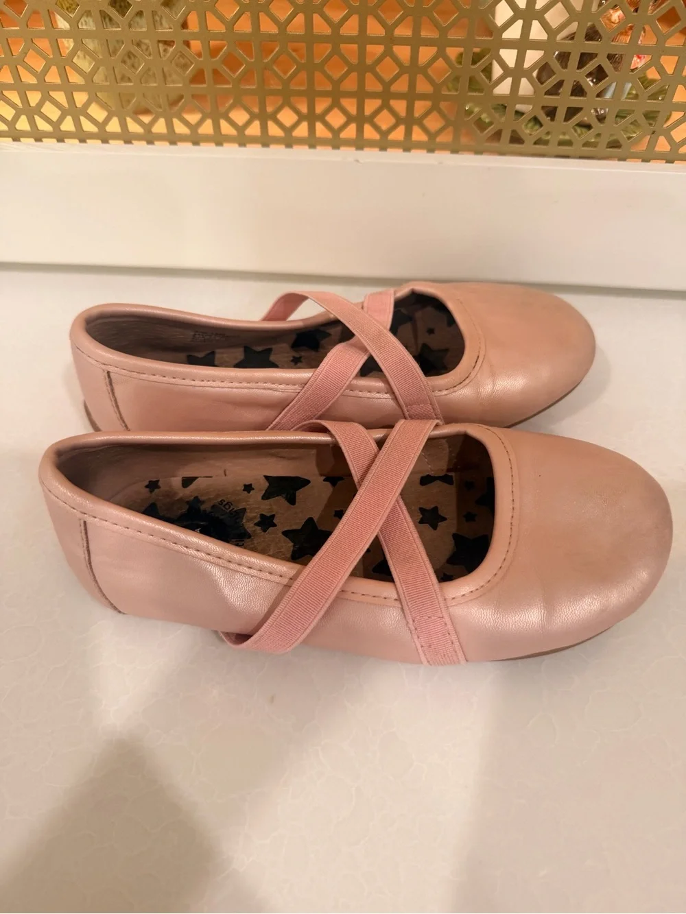 Livie & Luca Pink Leather Ballet Flats with Crisscross Straps! GUC! Size 12T